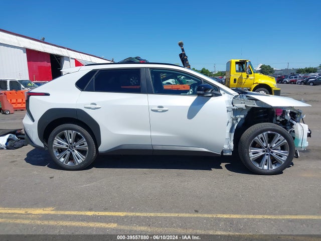 Subaru Solterra Limited 2023 JTMABABA4PA037549 Image 14