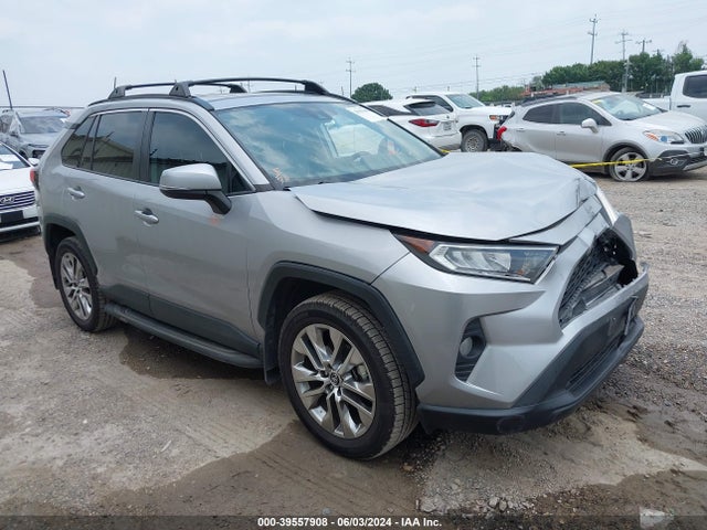 Toyota Rav4 Xle Premium 2021 2T3C1RFV7MC096519 zdjęcie główne