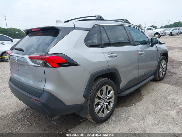 Toyota Rav4 Xle Premium 2021 2T3C1RFV7MC096519 Image 4