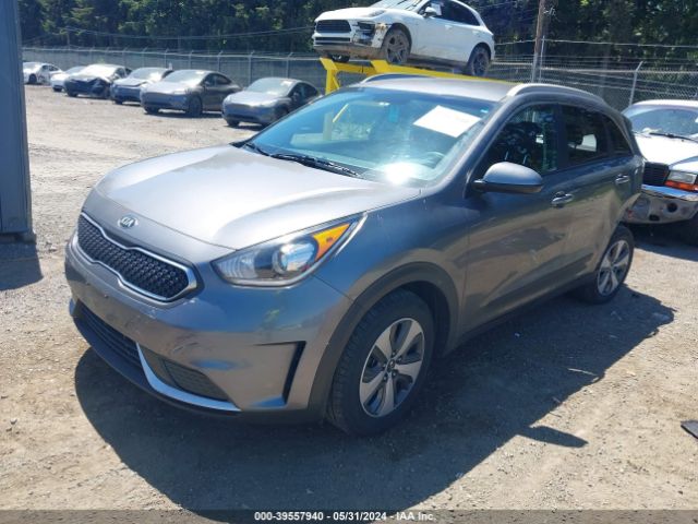 KNDCB3LC0J5202940 KIA NIRO LX