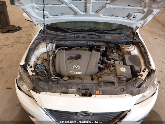 Mazda Mazda3 I Touring 2015 JM1BM1V72F1252988 Image 10
