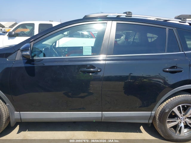 Toyota Rav4 Xle 2017 2T3WFREV4HW377410 Image 15