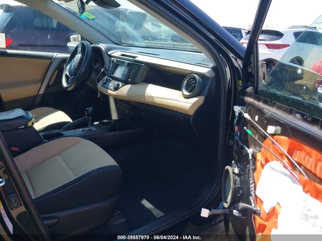 Toyota Rav4 Xle 2017 2T3WFREV4HW377410 Image 5