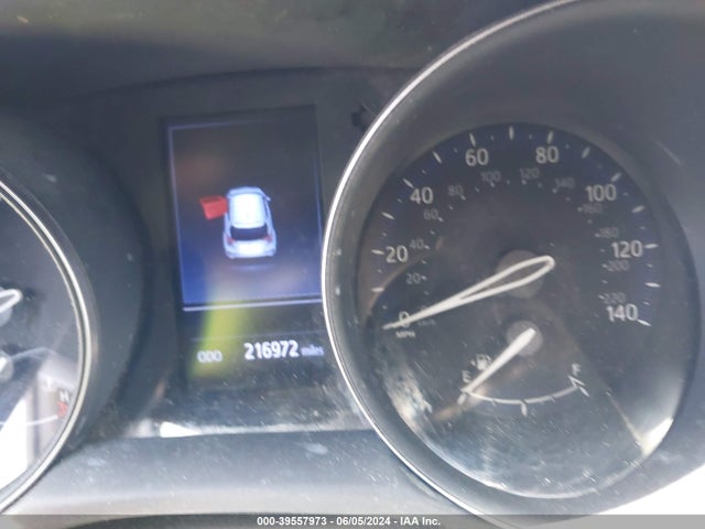 Toyota C-HR LE 2019 JTNKHMBX5K1024127 Image 7