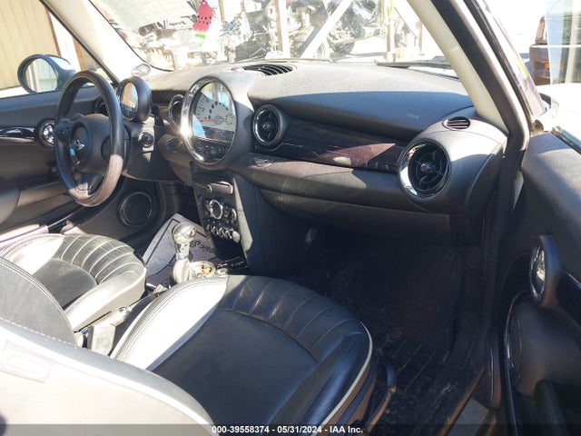 2011 MINI COOPER S WMWSV3C52BTY13969 Photo 4
