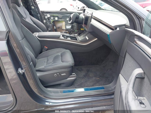 2024 TESLA MODEL X 7SAXCDE51RF444605 Photo 4