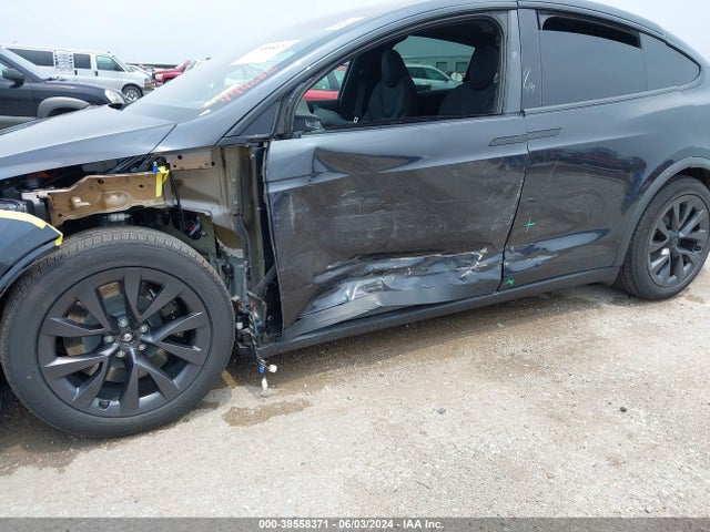 2024 TESLA MODEL X 7SAXCDE51RF444605 Photo 5
