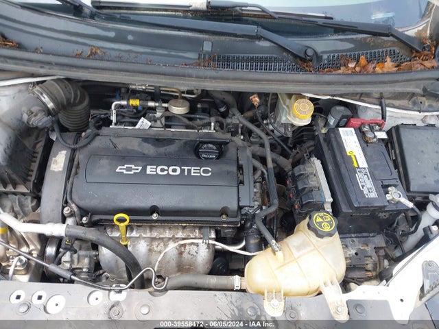 Chevrolet Sonic Lt Auto 2014 1G1JC6SH1E4220869 Image 10