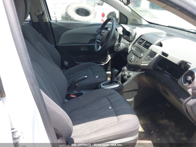 Chevrolet Sonic Lt Auto 2014 1G1JC6SH1E4220869 Image 5