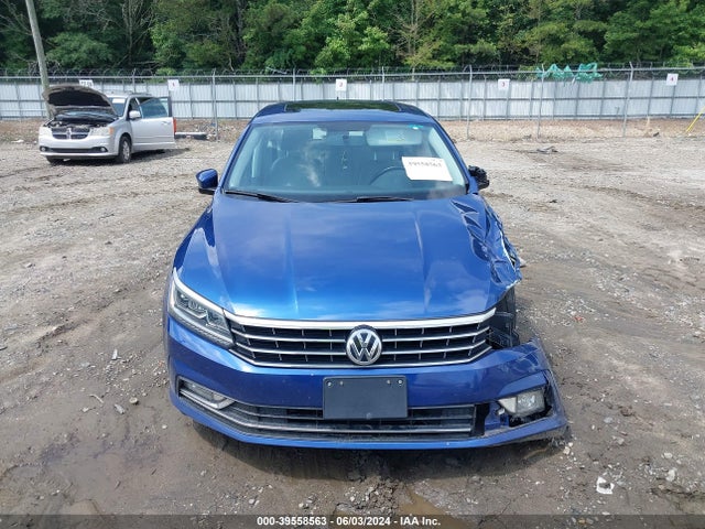 1VWBT7A33HC012135 Volkswagen Passat 1.8t Se