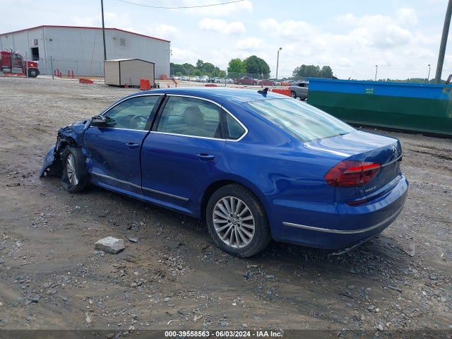 1VWBT7A33HC012135 Volkswagen Passat 1.8t Se
