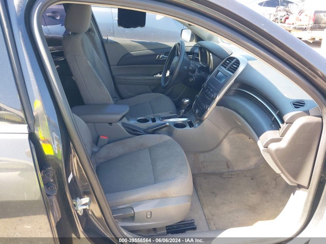 Chevrolet MALIBU LS 2015 1G11B5SLXFF147007 Image 5