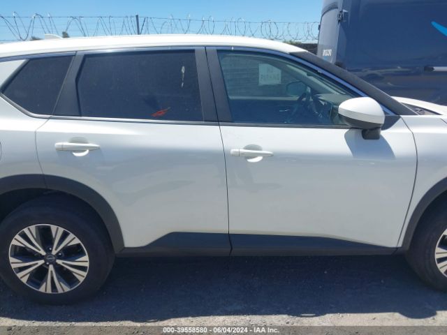 5N1BT3BB7PC782737 Nissan Rogue Sv Intelligent Awd