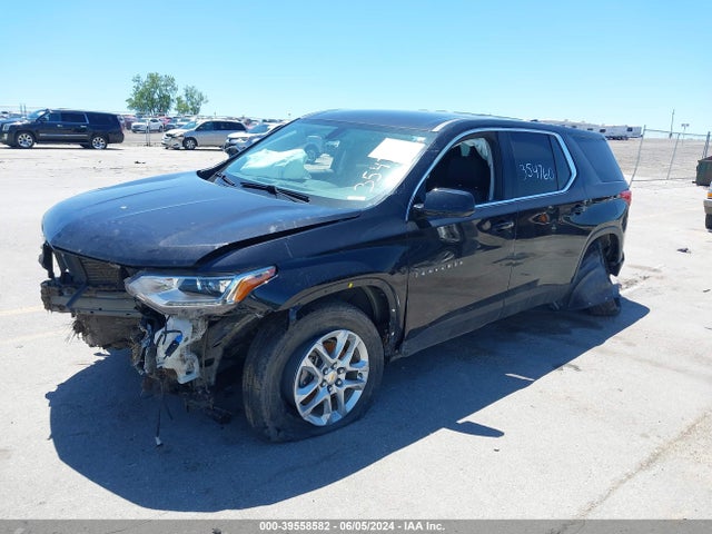 Chevrolet Traverse Ls 2019 1GNEVFKW1KJ227987 Image 2