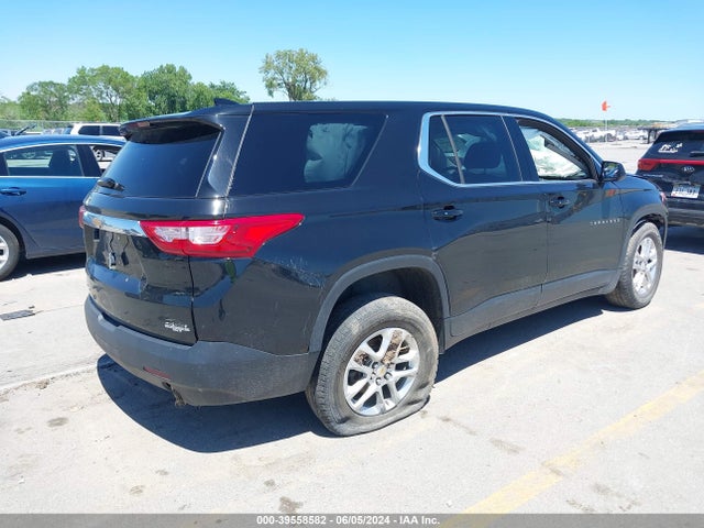 Chevrolet Traverse Ls 2019 1GNEVFKW1KJ227987 Image 4