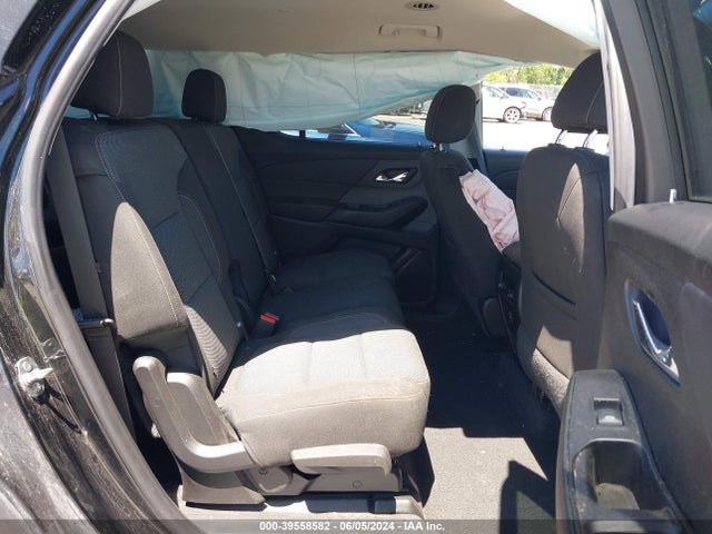 Chevrolet Traverse Ls 2019 1GNEVFKW1KJ227987 Image 8