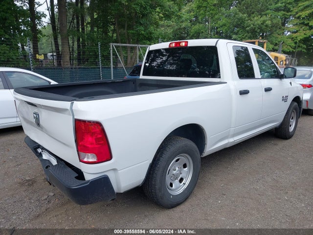 1C6RR6FG3NS186284 RAM 1500 Classic Tradesman Quad Cab 4x2 6'4 Box