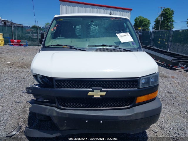 Chevrolet Express 2500 Work Van 2019 1GCWGBFG0K1313875 Image 12