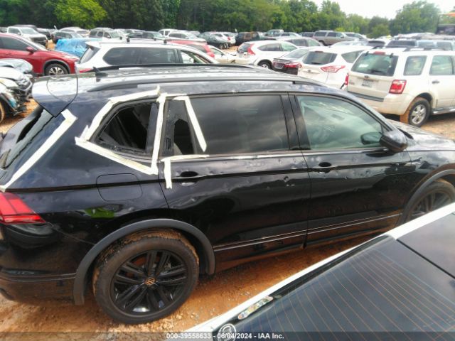 3VVCB7AX8NM002760 Volkswagen Tiguan 2.0t Se R-line Black