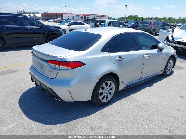 Toyota COROLLA SE 2024 5YFS4MCE9RP188788 Image 4