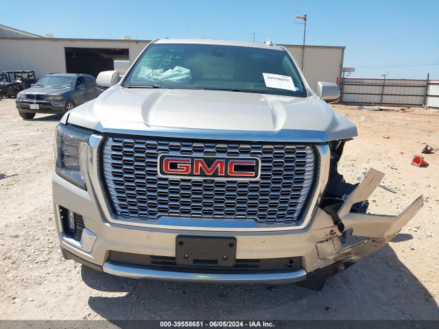 1GKS1JKL7NR356049 GMC Yukon Xl 2wd Denali
