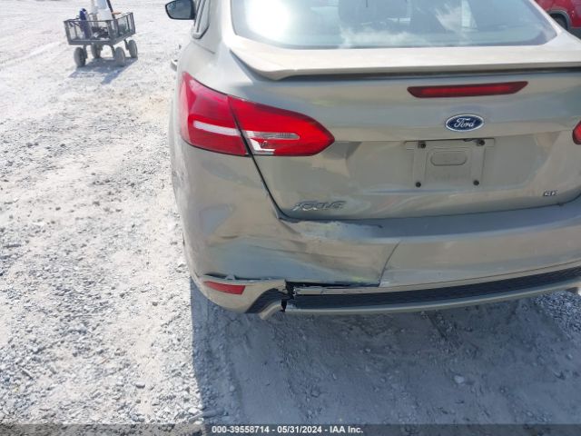 1FADP3F27GL401843 Ford FOCUS SE