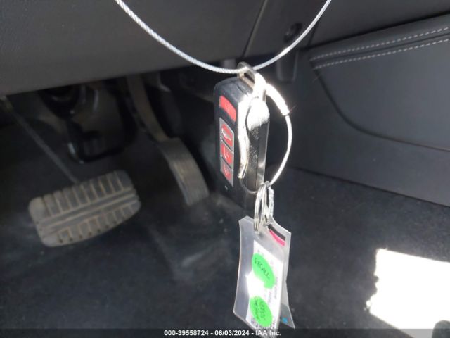 JA4APVAUXMU018979 Mitsubishi Outlander Sport 2.0 Se 2wd