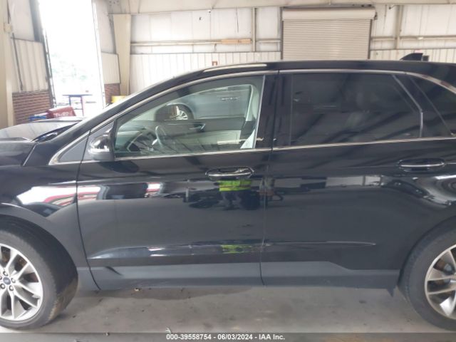 2FMPK3K8XJBC39189 Ford Edge Titanium