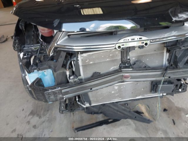 2FMPK3K8XJBC39189 Ford Edge Titanium