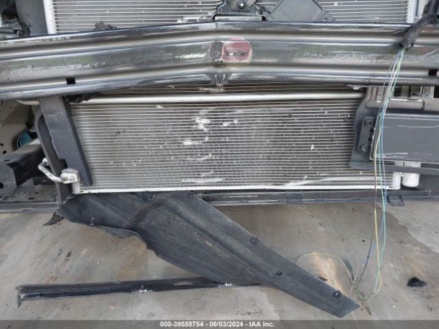 2FMPK3K8XJBC39189 Ford Edge Titanium