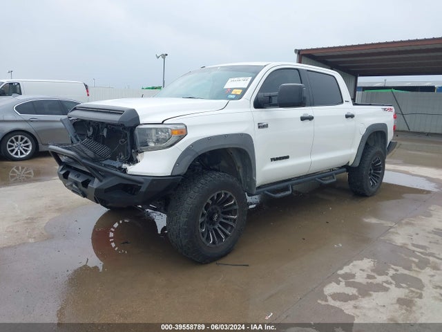 5TFHW5F13HX621685 Toyota Tundra Limited 5.7l V8