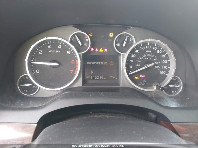 5TFHW5F13HX621685 Toyota Tundra Limited 5.7l V8
