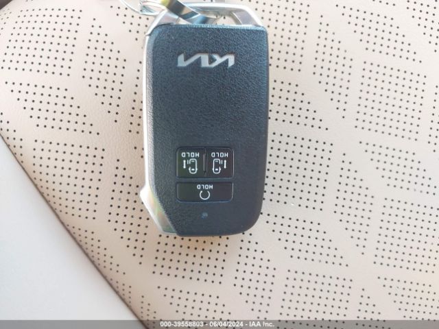 KNDNC5H37R6316191 KIA Carnival Mpv Ex