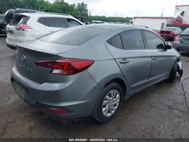 Hyundai ELANTRA SE 2019 KMHD74LF2KU811536 Image 4