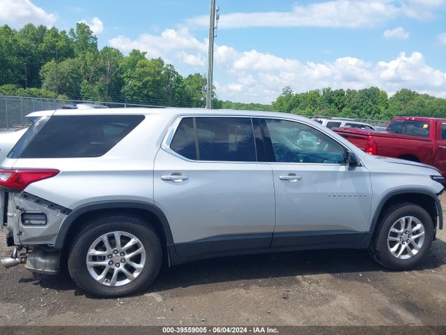 Chevrolet Traverse Ls 2018 1GNERFKW9JJ244944 Image 14