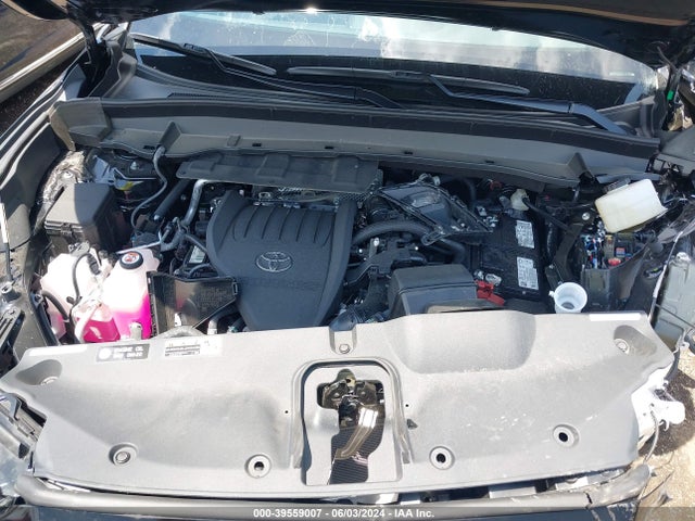 Toyota Grand Highlander Limited 2024 5TDAAAB55RS009724 Image 10