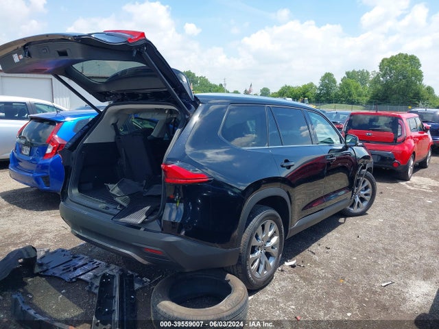 Toyota Grand Highlander Limited 2024 5TDAAAB55RS009724 Image 4