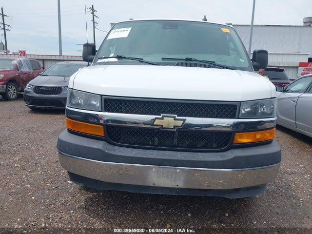 1GAWGFFG5K1368063 Chevrolet Express 2500 Lt