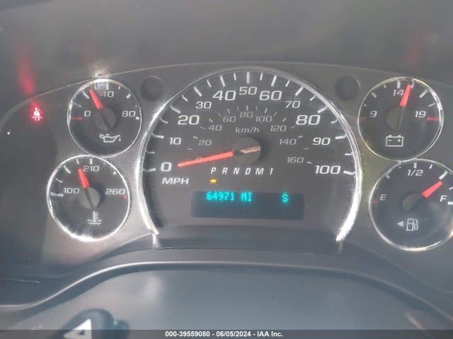 1GAWGFFG5K1368063 Chevrolet Express 2500 Lt
