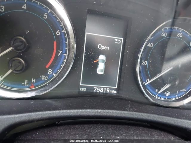2T1BURHE9KC235782 Toyota Corolla Xle