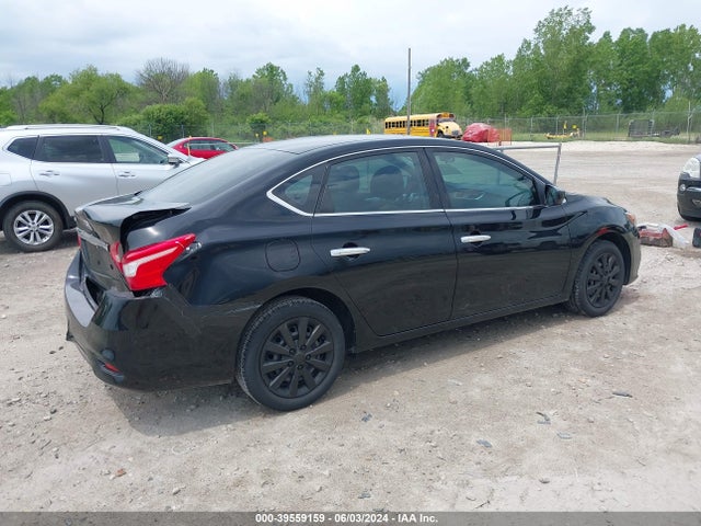 Nissan SENTRA S 2018 3N1AB7AP8JY297015 Image 4