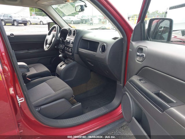 1C4NJPBBXHD103666 Jeep Patriot Sport Fwd