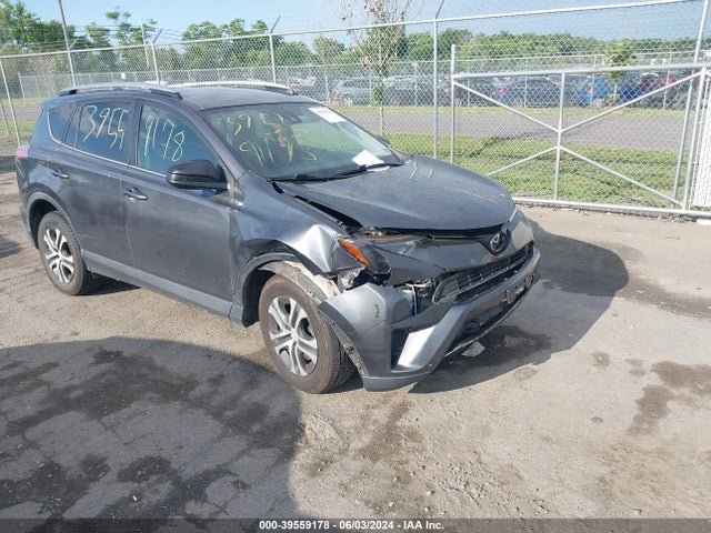 Toyota RAV4 LE 2017 JTMBFREVXHJ138814 main image