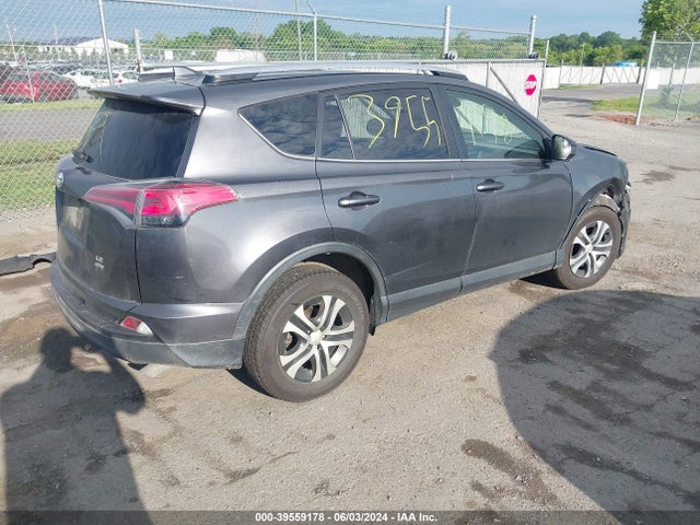 Toyota RAV4 LE 2017 JTMBFREVXHJ138814 Image 4