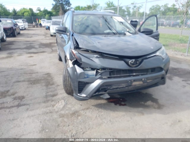 Toyota RAV4 LE 2017 JTMBFREVXHJ138814 Image 6