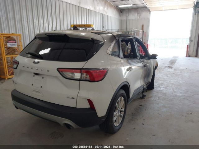 1FMCU9G62LUA09288 Ford ESCAPE SE