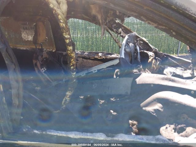 1FMCU9G62LUA09288 Ford ESCAPE SE