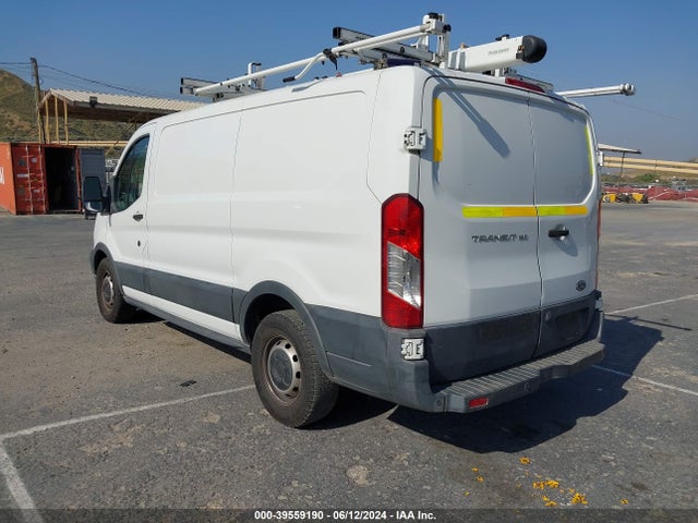 Ford Transit-150 2017 1FTYE1ZM4HKA15679 Image 3