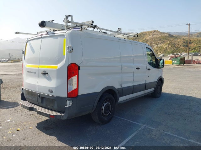 Ford Transit-150 2017 1FTYE1ZM4HKA15679 Image 4