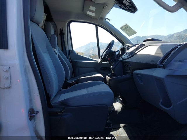 Ford Transit-150 2017 1FTYE1ZM4HKA15679 Image 5